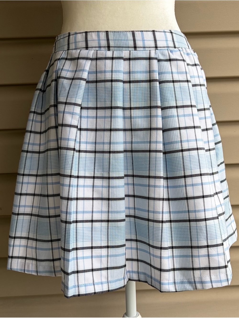 •Rue 21• Plaid Pleated Mini Skirt - Size Large